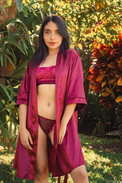 Abbie London – miniatura