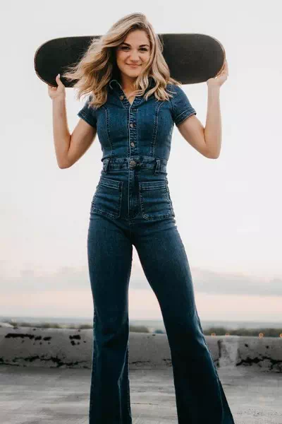 Abby Howard – miniatura