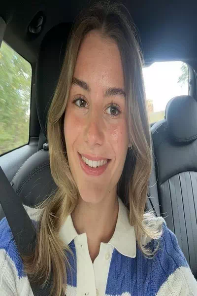 Abigail Ives – miniatura