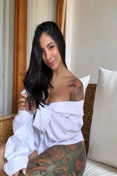 Abril Martinez – miniatura