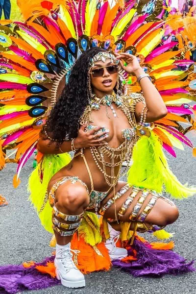 Achsah Basha – miniatura