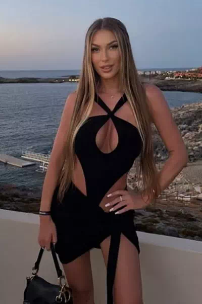 Adrianna Dominika – miniatura