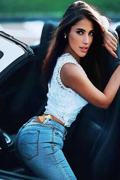 Aida Moore – miniatura