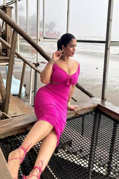 Aiesha Chhatwal – miniatura