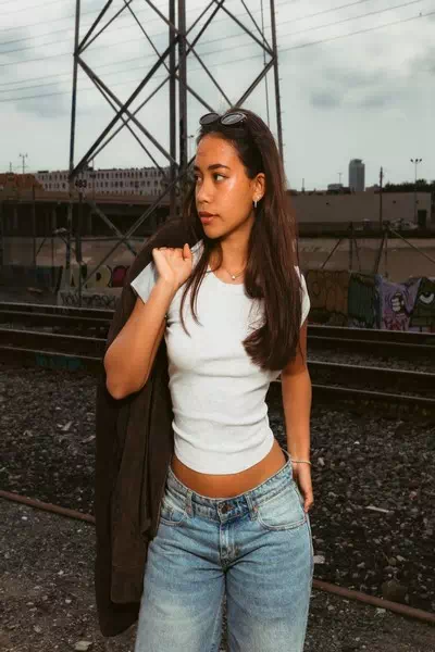 Aimee Jai Hall – miniatura