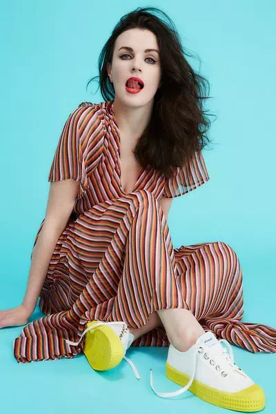 Aisling Bea – miniatura