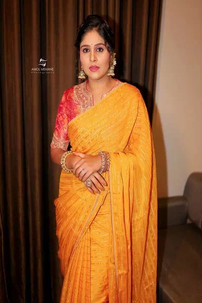 Akshaya Deodhar – miniatura