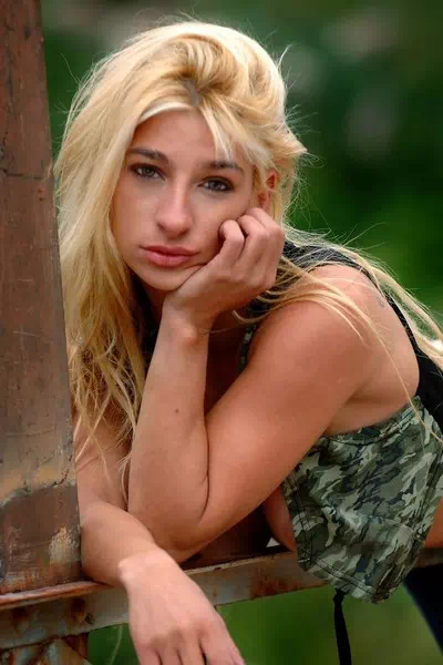 Aldana Golden – miniatura