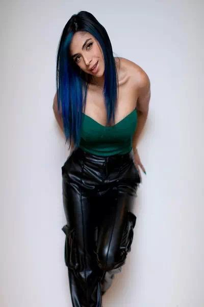 Alex Elena – miniatura