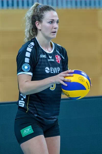 Alexa Dannemiller – miniatura