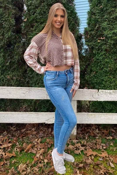 Alexus Marie Collins – miniatura