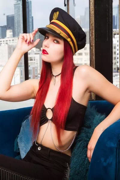 Alicia Vigil – miniatura