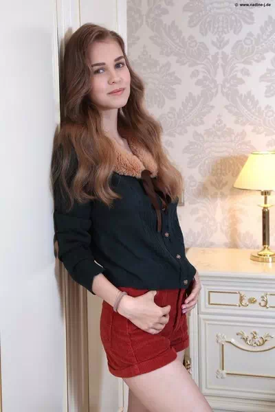 Alina Kova – miniatura