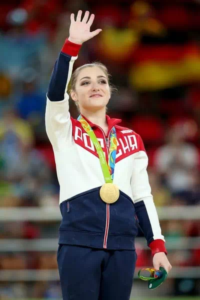 Aliya Mustafina – miniatura