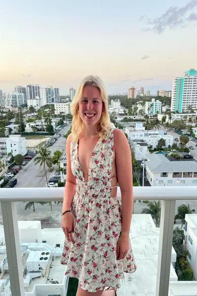 Alyssa Graves – miniatura