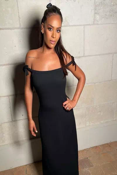 Amel Bent – miniatura