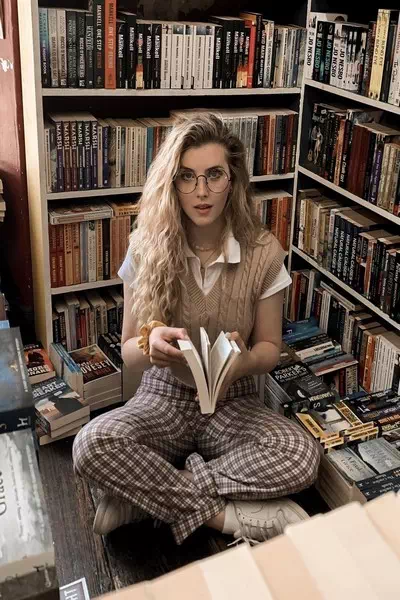 Amelia Gabbard – miniatura