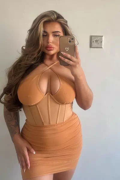 Amy Maxwell – miniatura