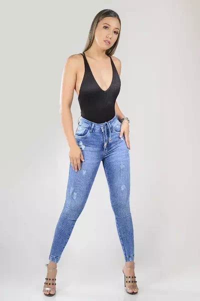 Analy Lijeron – miniatura