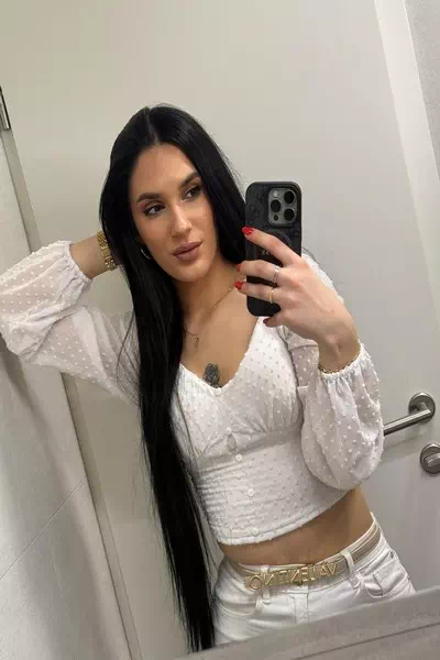 Anamarija Malezic – miniatura