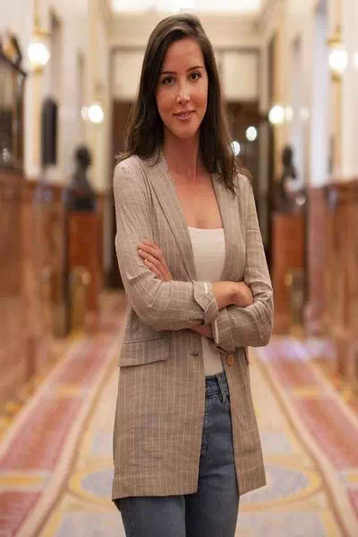 Andrea Fernandez – miniatura