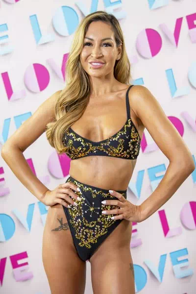 Andrea-Jane Bunker – miniatura