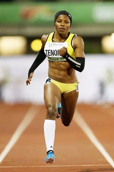 Angela Tenorio – miniatura