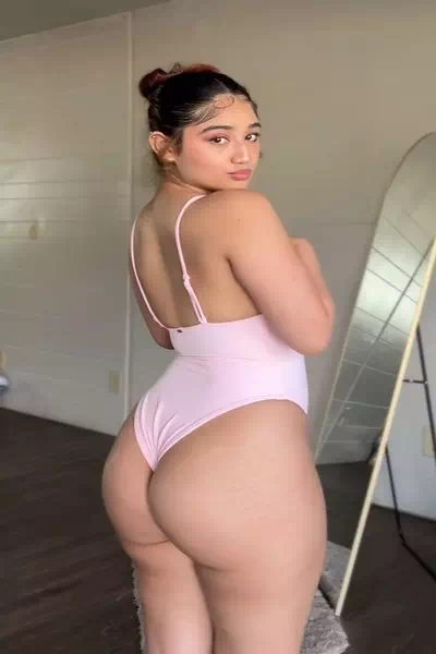 Anupa Adhikari – miniatura