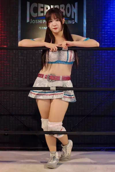 Arisa Shinose – miniatura