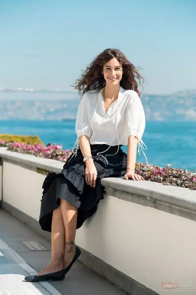 Arzum Onan – miniatura