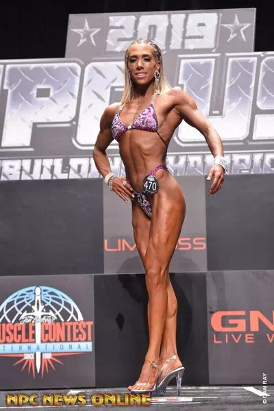 Ashley Dellaventura – miniatura