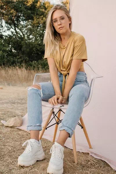 Ashley Nichole – miniatura