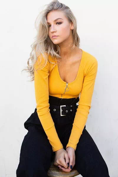 Autumn Miller – miniatura