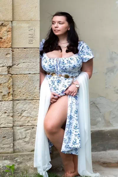 Bella Mona – miniatura