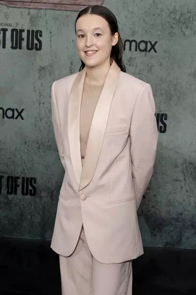 Bella Ramsey – miniatura