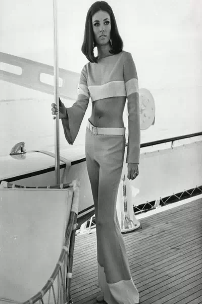 Beverly Adams – miniatura