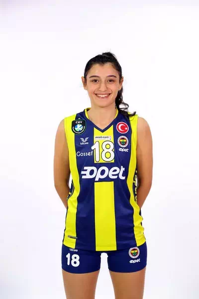 Buse Unal – miniatura