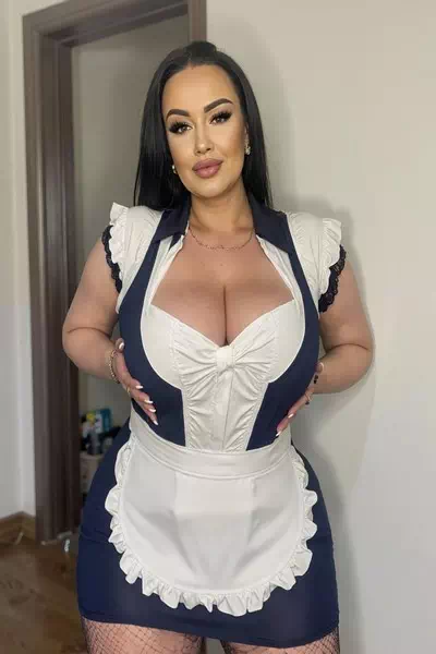 Busty Lora – miniatura