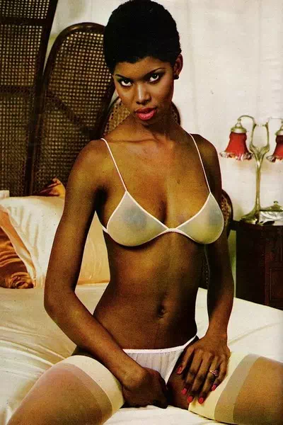 Camella Donner – miniatura