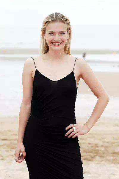 Camille Razat – miniatura