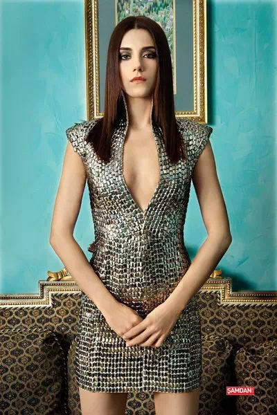 Cansu Dere – miniatura