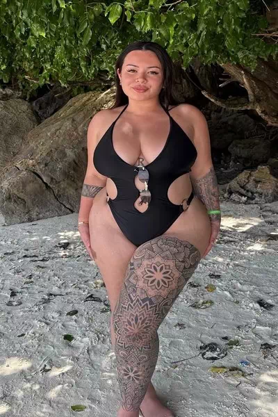 Caroul Holmes – miniatura