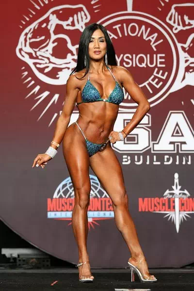 Charina Baker – miniatura