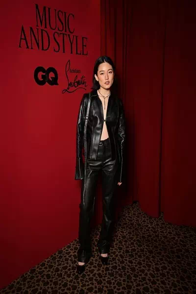 Chloe Qisha – miniatura