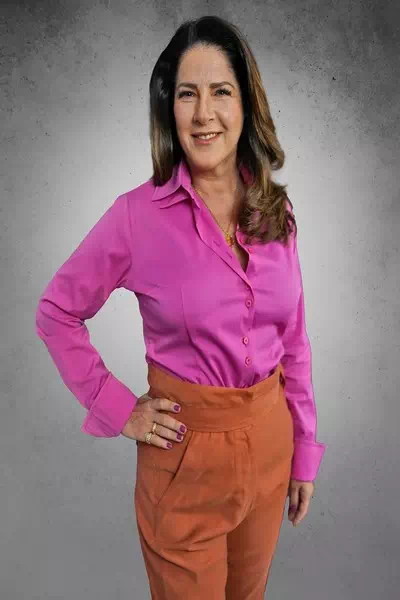 Christiane Pelajo – miniatura