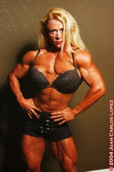 Christine Moore – miniatura