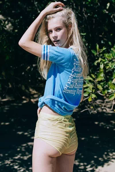 Clara Rosager – miniatura