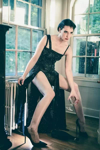 Colleen Darnell – miniatura