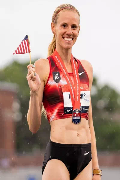 Courtney Frerichs – miniatura