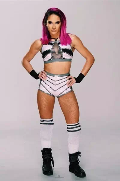 Dakota Kai – miniatura
